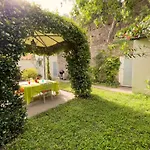 San Niccolo City Walls Garden