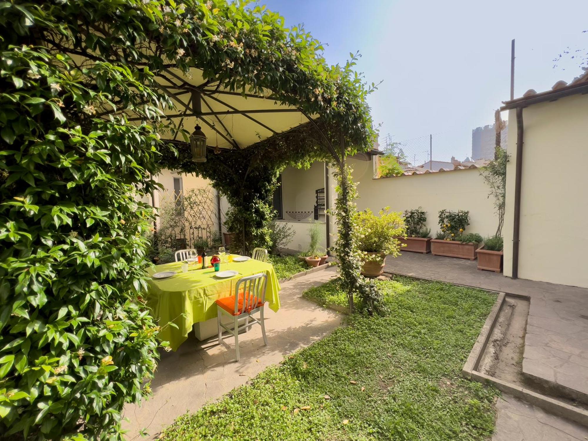 Apartamento San Niccolo Walls Garden *